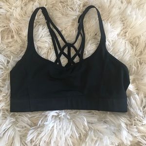 Mesh Detail Strappy Back Sports Bra